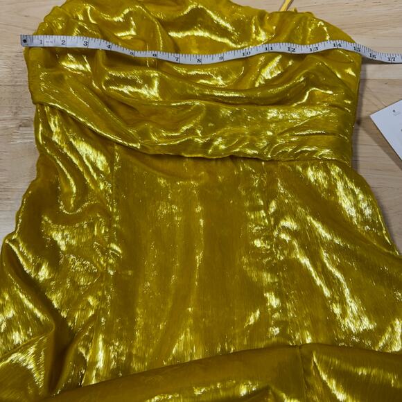 Theia NWT One Shoulder Fuzzy Texture Gold Maxi Gown Size 4 *Sample Dress* - Picture 4 of 9